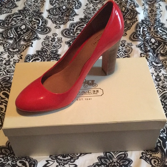 Coach SUE Carnelian Red Orange Patent heels Size 40 (U.S. size 9?) - Picture 1 of 6